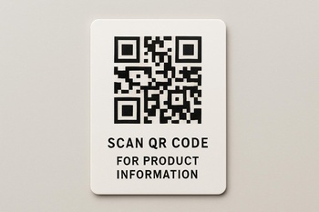 Not defterinde atölye ölçüleri yazılı sayfanın yanında duran QR etiketi